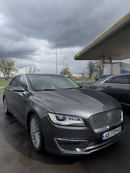 Гібрид LINCOLN MKZ 2017