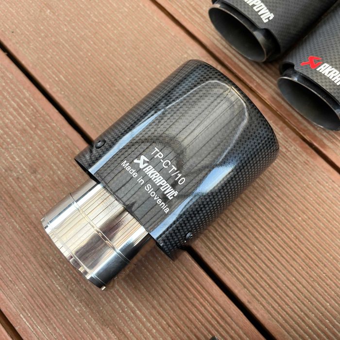 РОЗПРОДАЖ НОВІ насадки насадка глушника глушителя мат глянец akrapovic
