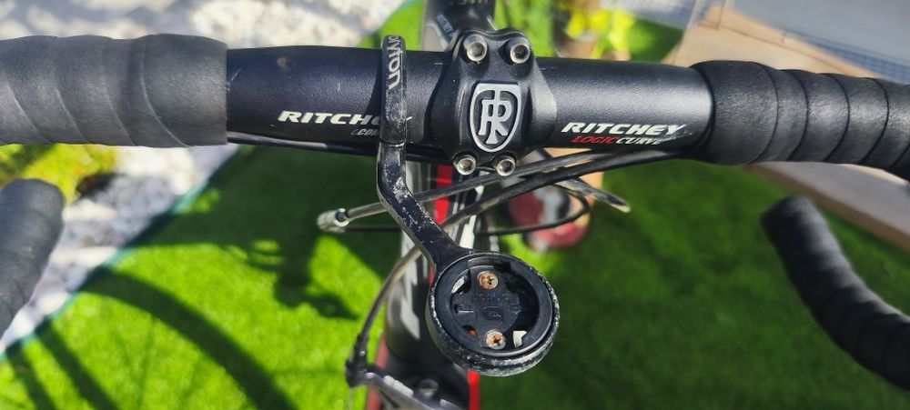 Bicicleta BH carbono