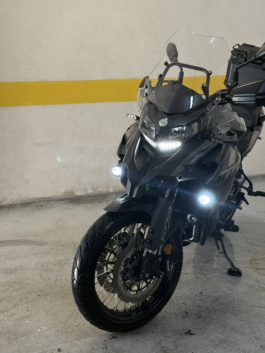 Benelli TRK502X 2023 com garantia