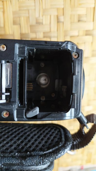 Відео камера CANON FS100E