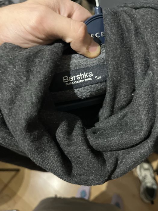 Swear com gola longa Berskha