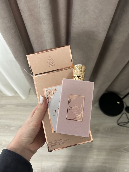 Парфуми Asdaaf Ameerat Al Arab Prive Rose