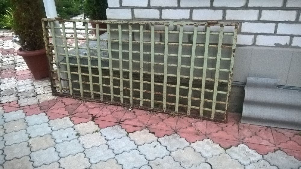 Продам железная дверь, решетка на двери
