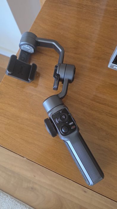 Estabilizador de Telemóvel - Zhiyun Smooth 5
