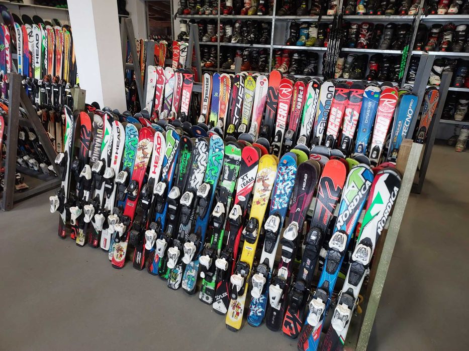 Używany sprzęt narciarski | Duży wybór | Narty, Buty, Kaski, Kije |