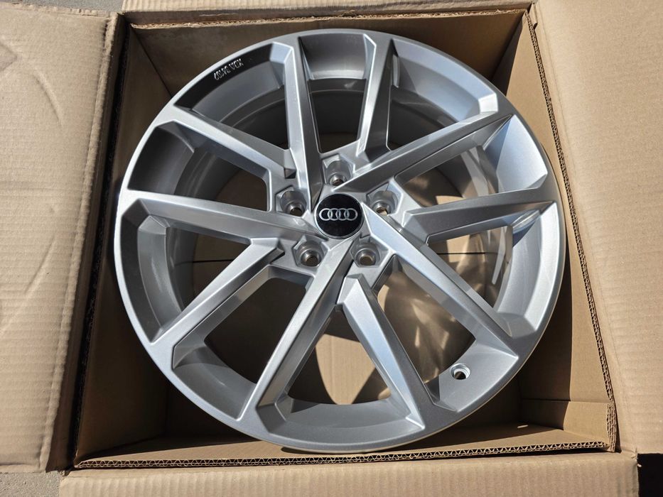 [N36] 4x Felgi aluminiowe 18 Cali 5x112 Audi A3 A4 A6 q3 q5 <--S line design