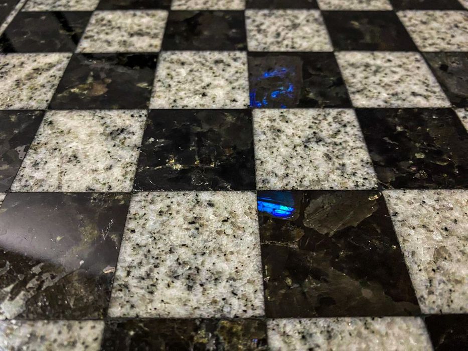 Шахматна дошка, шахи