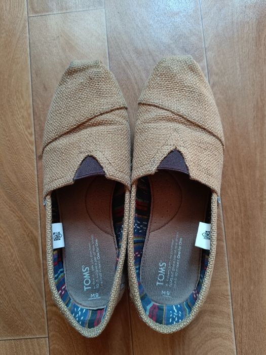 еспадрильї мокасини тапочки Toms
