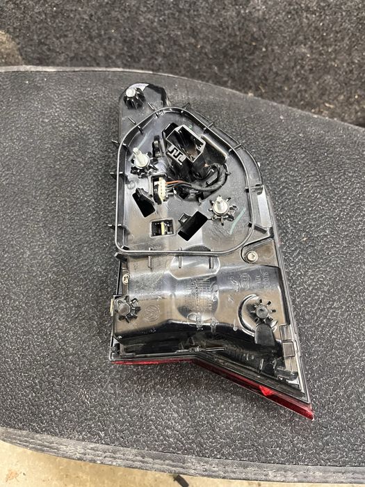 Задня фара тігуана 21/22рік