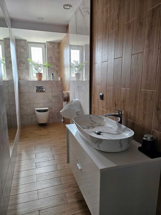 Nowe biura do wynajęcia, nowe pomieszczenia socjalne, parking, ochrona