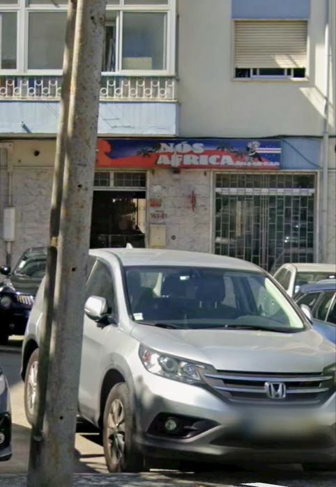 Loja para Arrendamento – Amora | 150 m² | Excelente Local