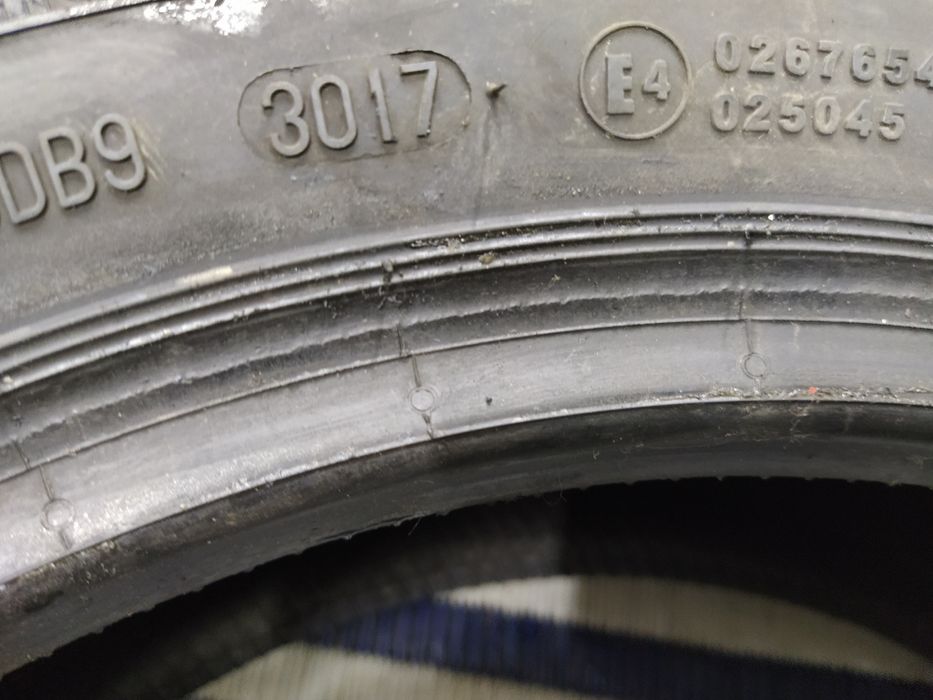 Opona zimowa 195/65r15 UNIROYAL 6mm
