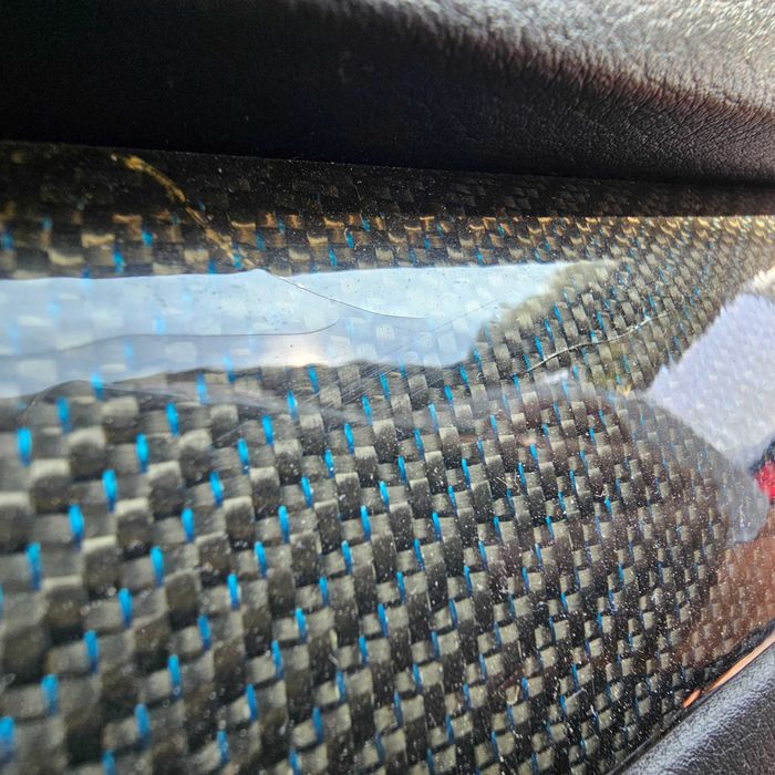 Dekory listwy drzwi deski tunelu konsoli Carbon Audi S6 C5 manual