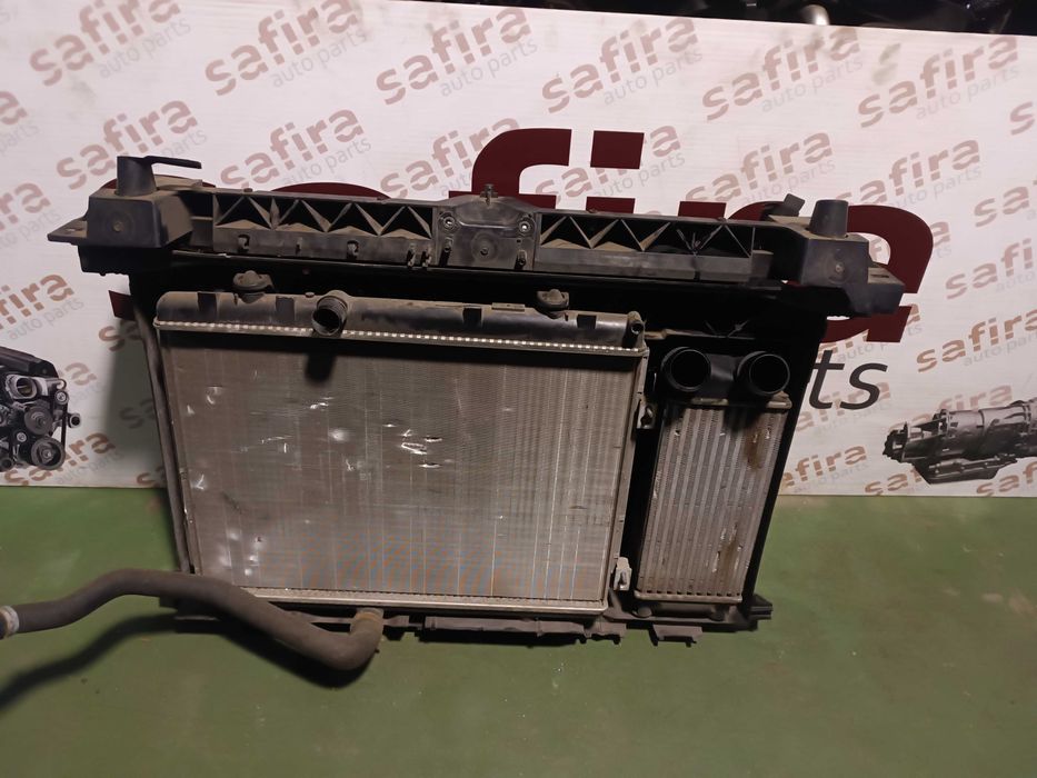 Frente em Fibra co Radiadores e Termoventilador Citroen Berlingo B9 / Peugeot Partner 1.6HDI 2008-2018
