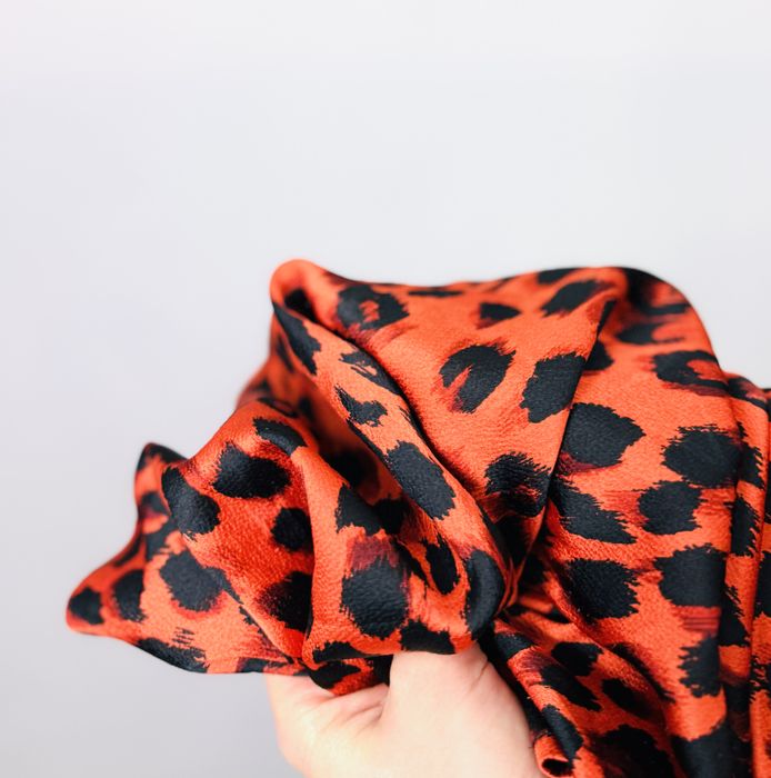 Satynowa koszula w panterkę pomarańczowa S 36