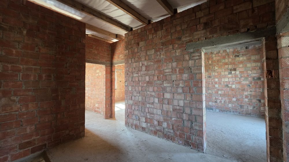 Продається готовий ТАУН ХАУС з міськими комунікаціями вул. Спортивна