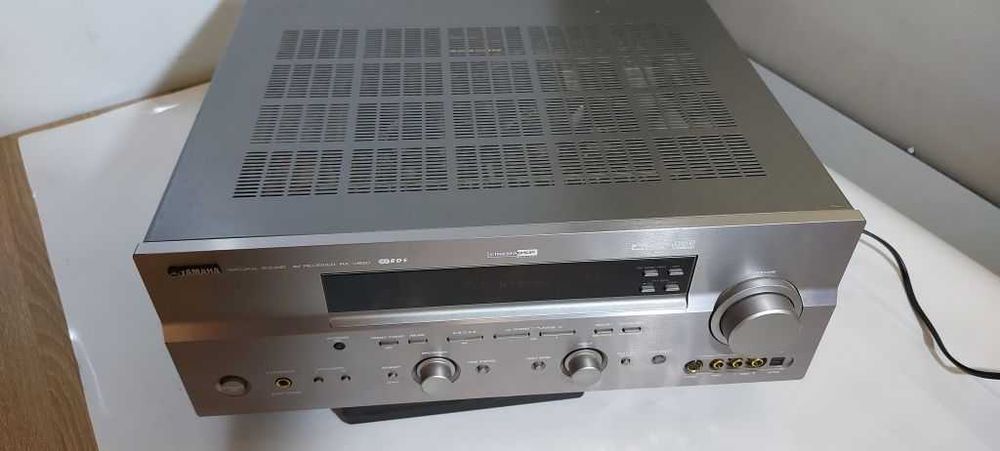 amplituner yamaha rx-v650