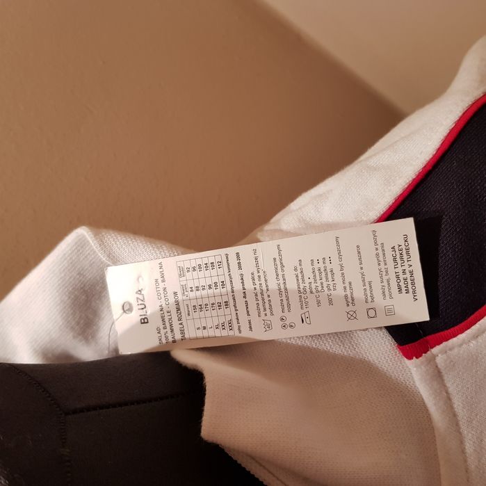 Nowa bluza z metką XL