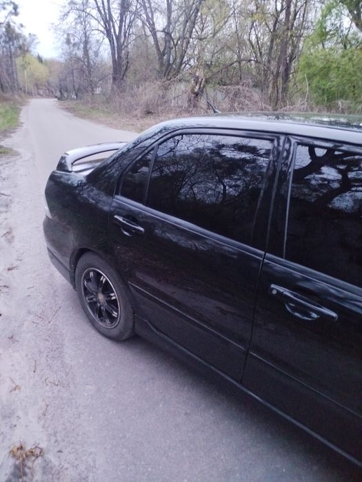 Mitsubishi Lancer 9