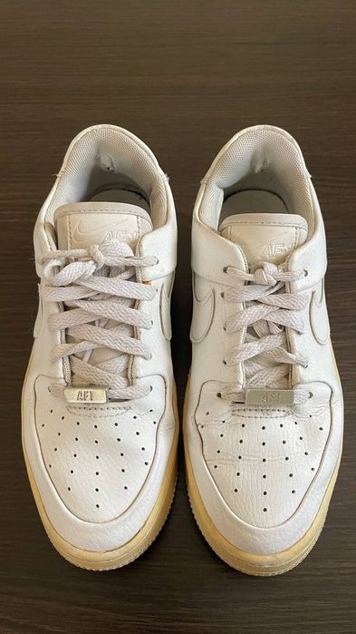 Кросівки Nike Air Force 1 Sage Low