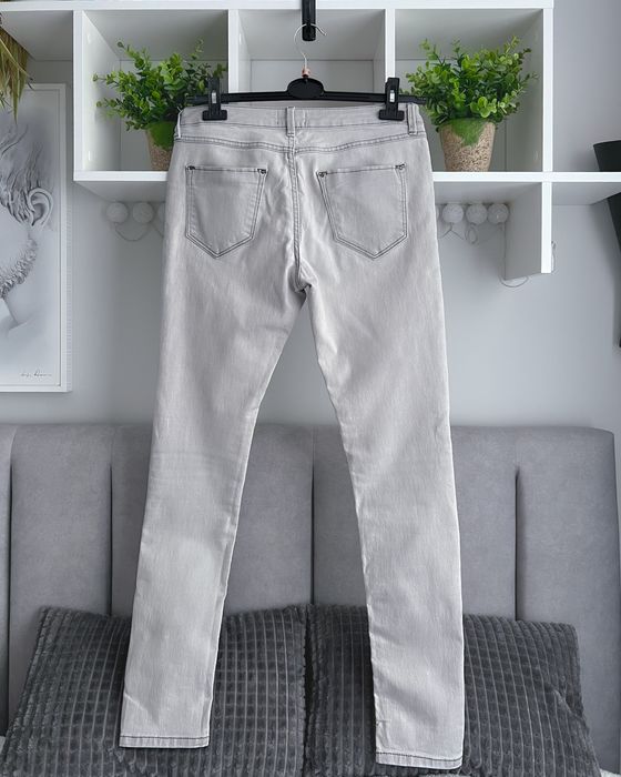 Spodnie jeansy Mohito rozm. M (38) stan bardzo dobry