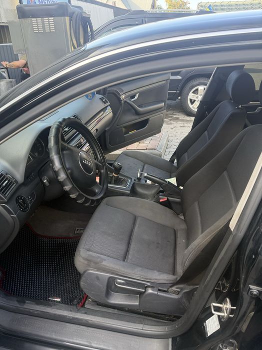 Audi A4 B6 1.6 бензин
