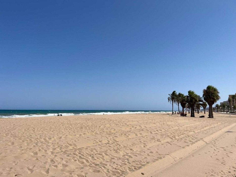 Первая линия! Квартира 85м2 в Аликанте, Испании, вид на море 219 000 €