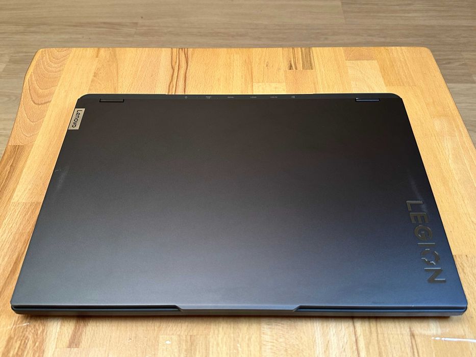Lenovo Legion Pro 5 16 RTX 4070 Ryzen 7 7745HX