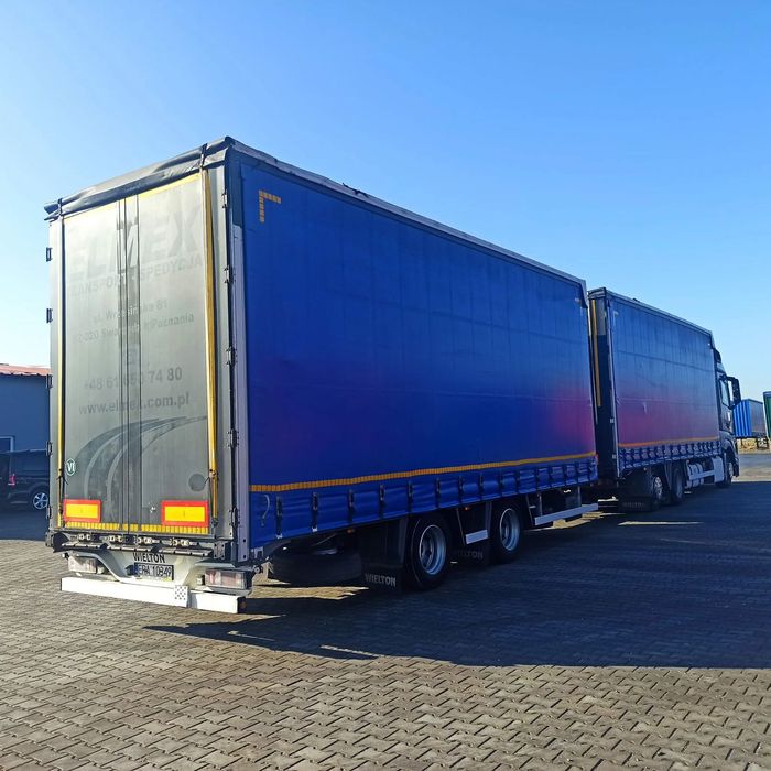 Wielton  Przyczepa Jumbo Tandem Firanka