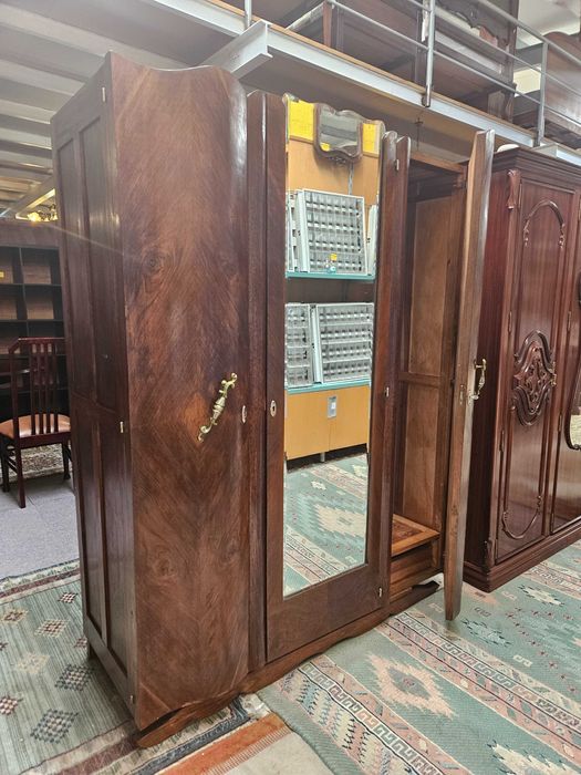 Roupeiro antigo estilo arte Deco - Bom estado geral