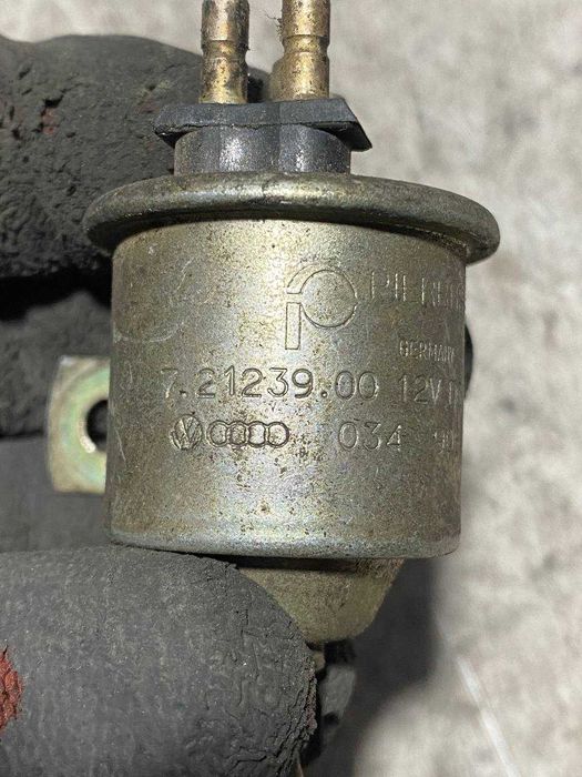 Електромагнітний вакуумний клапан Audi Volkswagen   034906283