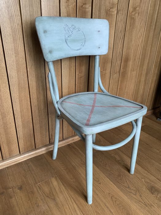 Дизайнерський стілець