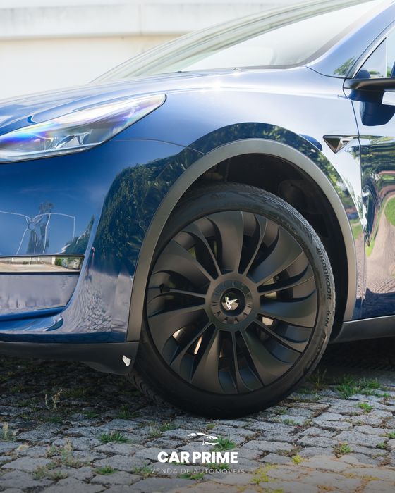 Tesla model Y long range 2022