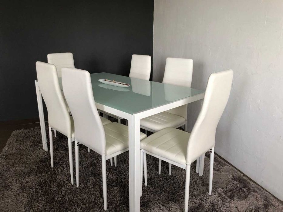 Mesa de jantar de vidro branco com 6 cadeiras. Nova/Entrega grátis/Pagamento na entrega