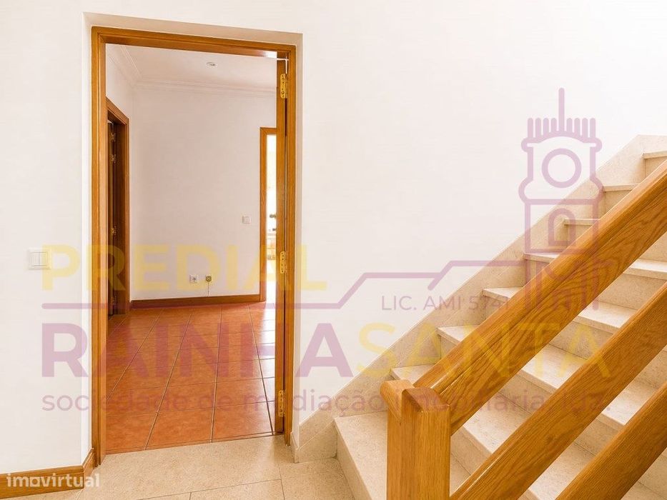 Apartamento T2 com Garagem em Box - S. Martinho do Bispo, Coimbra