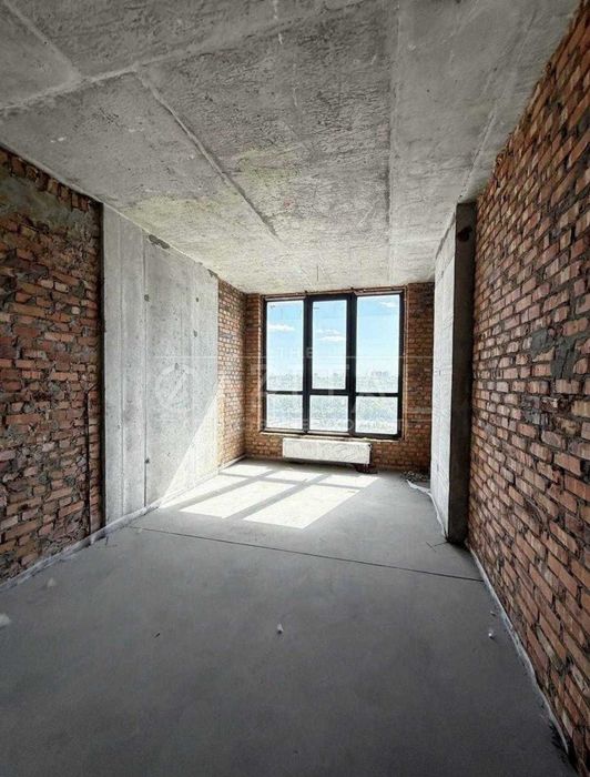 Продаж квартири на Печерську\ЖК Эдельвейс\без ремонту\85 м2\6-й поверх