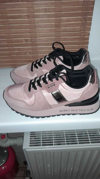 продам кроссовки женские Polo club Beverly Hills