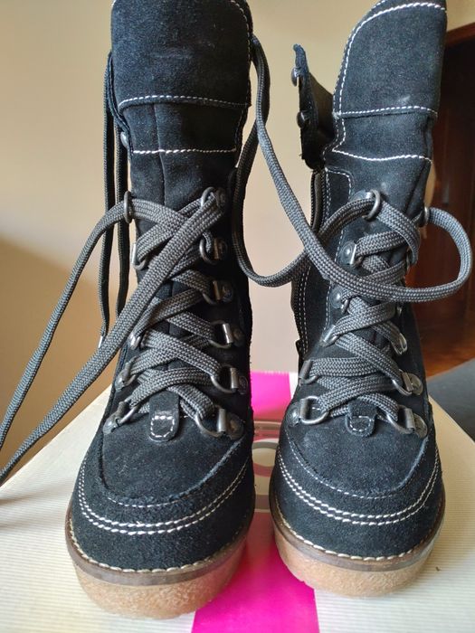 Botim camurça preto