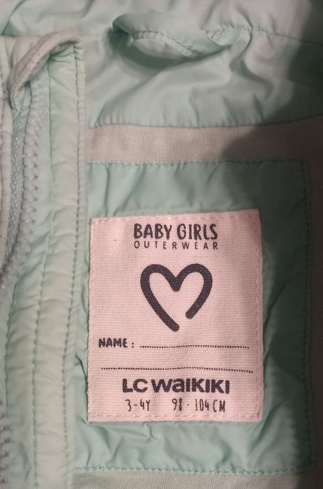 Безрукавка дівчача 3-4роки