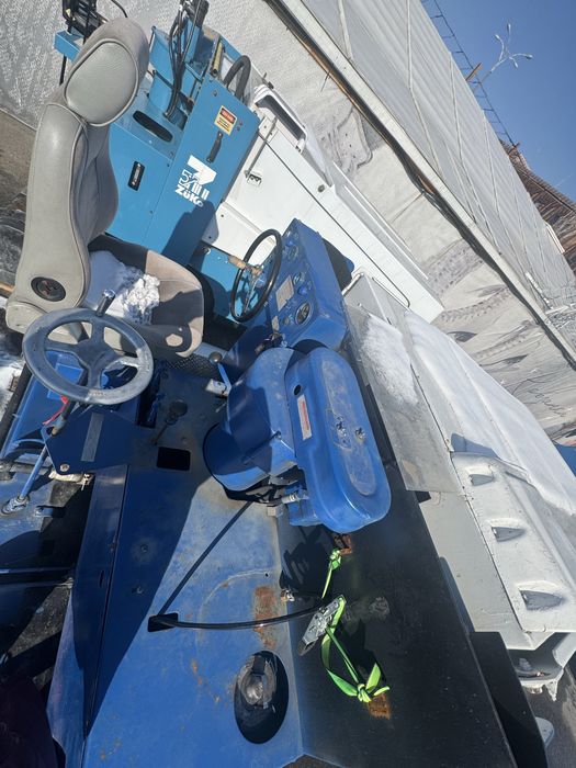 Льодоприбиральна машина Замбоні