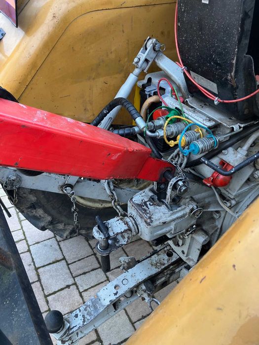 ładowacz na tył ciągnika TUZ, łyżka otwierana hydraulicznie