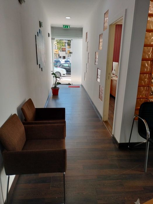 Escritorio para co-working na Costa da Caparica