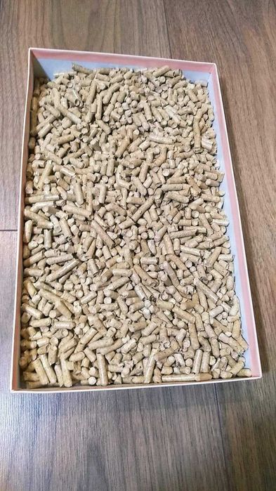 Наповнювач деревний для кошачого туалету