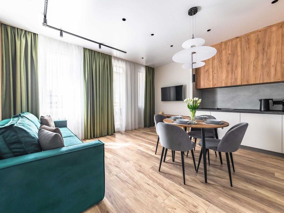 Посуточная аренда  2ком. квартиры в Центре Днепра. ЛИФТ И ВОДА 24/7.