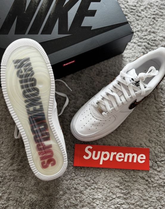 Nike Supreme air force 1 Low SP 44,5