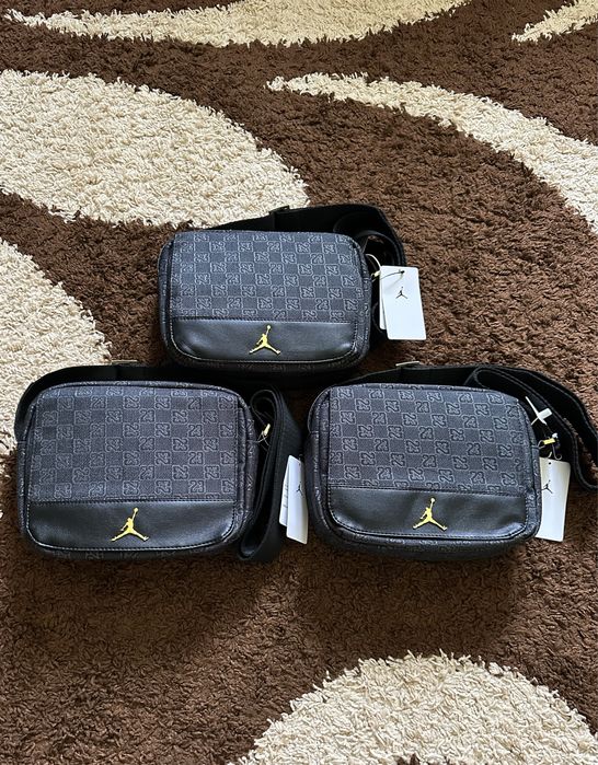 Сумка Air Jordan Monogram Crossbody | Nike, найк, джордан месенджер