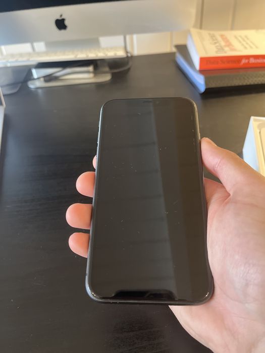 iPhone 11 128GB Black