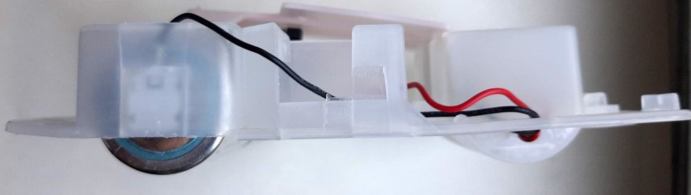 Продам вибромассажор 160х130х45 мм на батарейках R20 1.5V для подушки