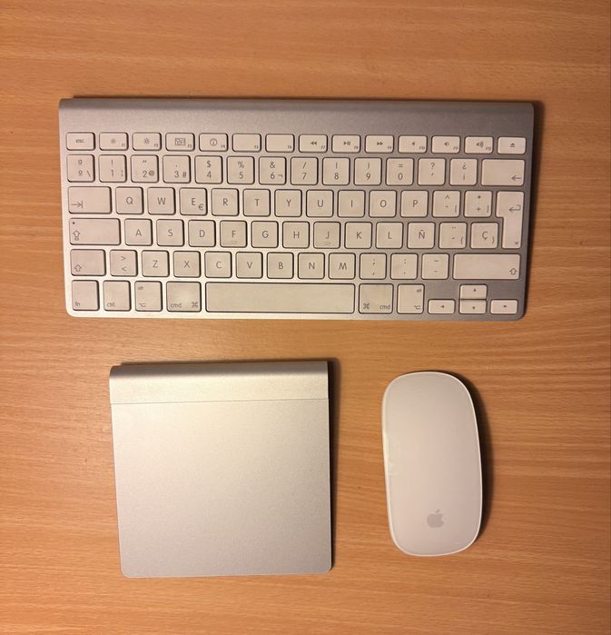 Apple - teclado wireless + rato wireless + magic track pad